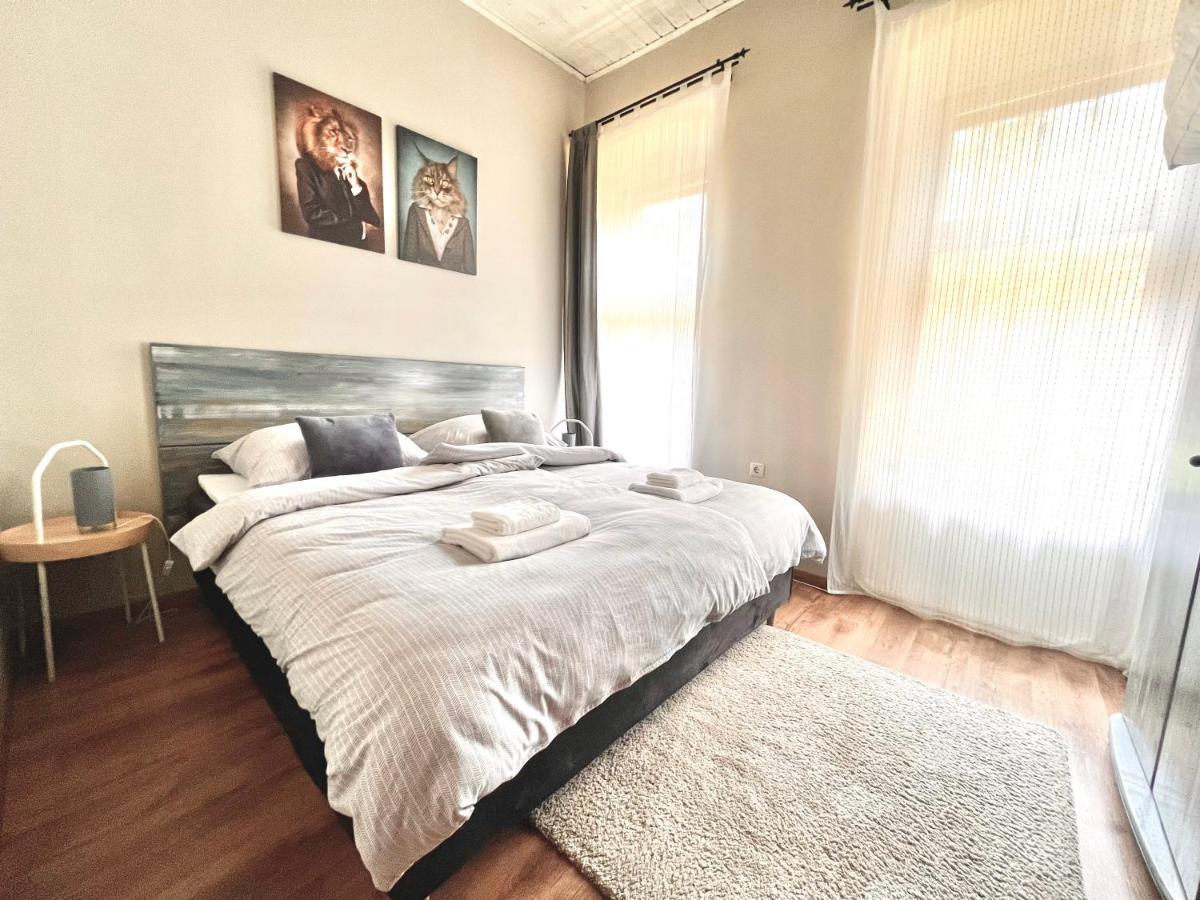 Kohaz Apartman Apartment Veszprem Exterior photo